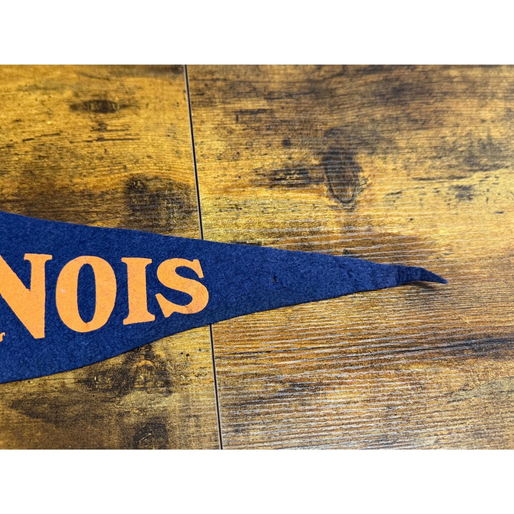 Vintage University of Illinois pennant