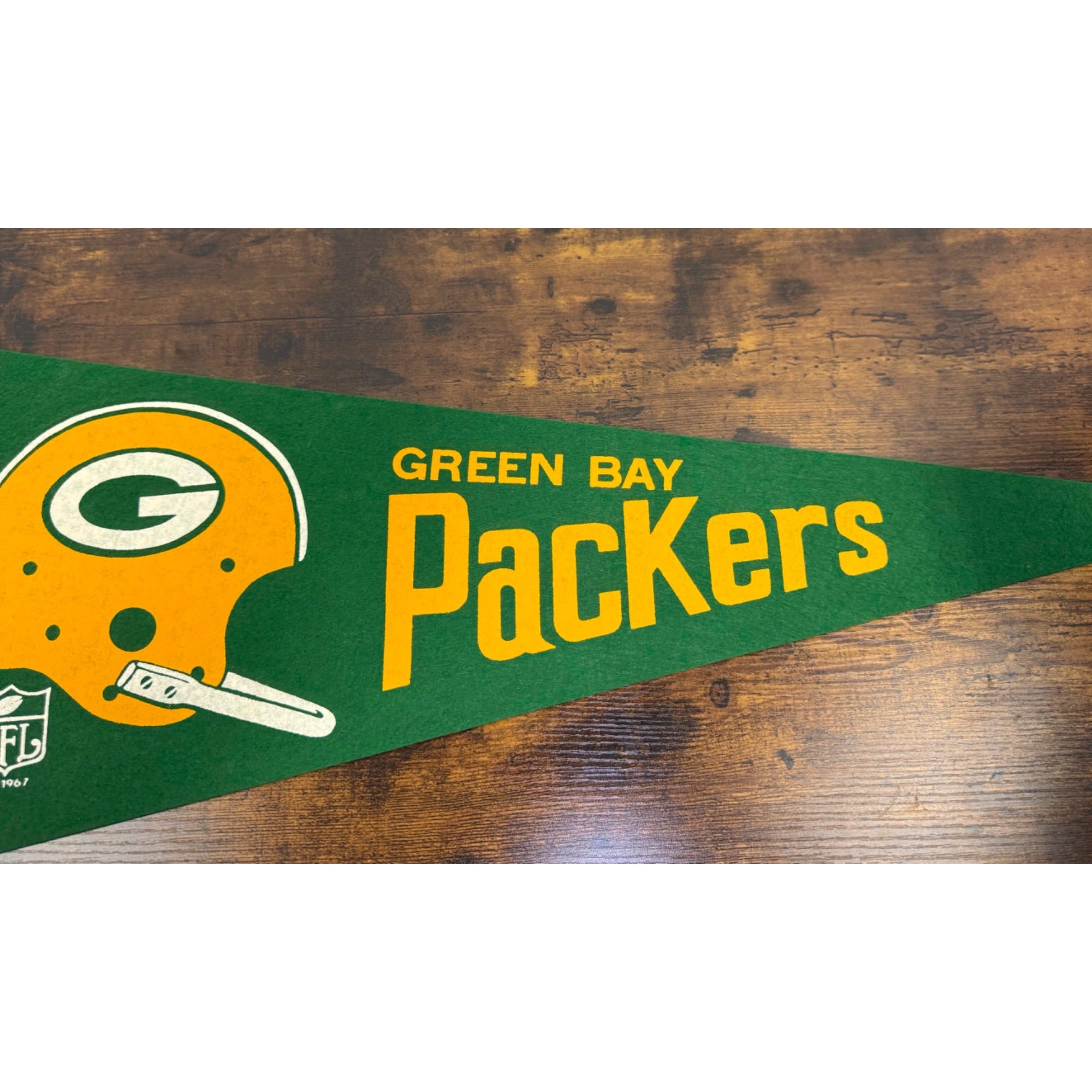 Vintage 1967 Green Bay Packers NFL Felt Pennant - Football Memorabilia