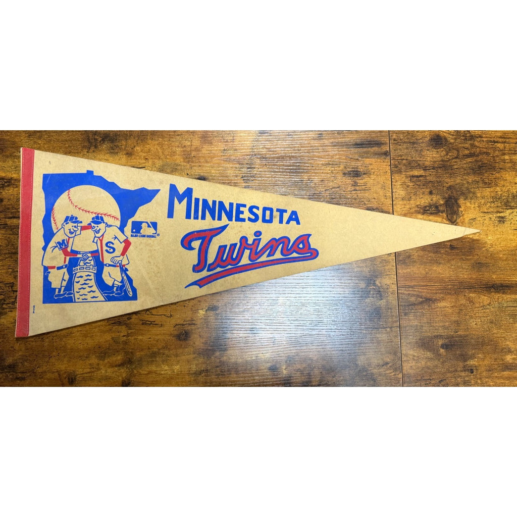 Vintage MLB Minnesota Twins pennant