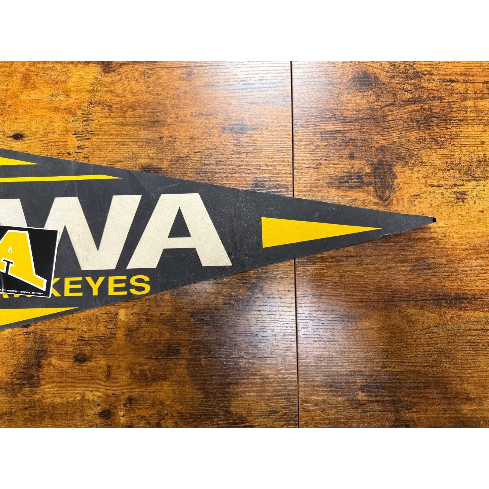 Vintage University of Iowa Hawkeyes Team Fan Pak