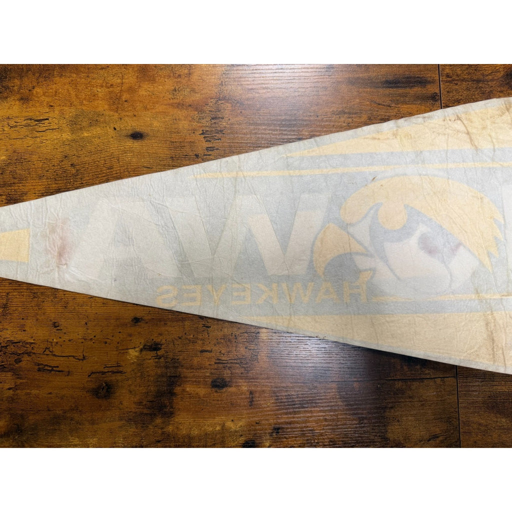 Vintage University of Iowa Hawkeyes Team Fan Pak