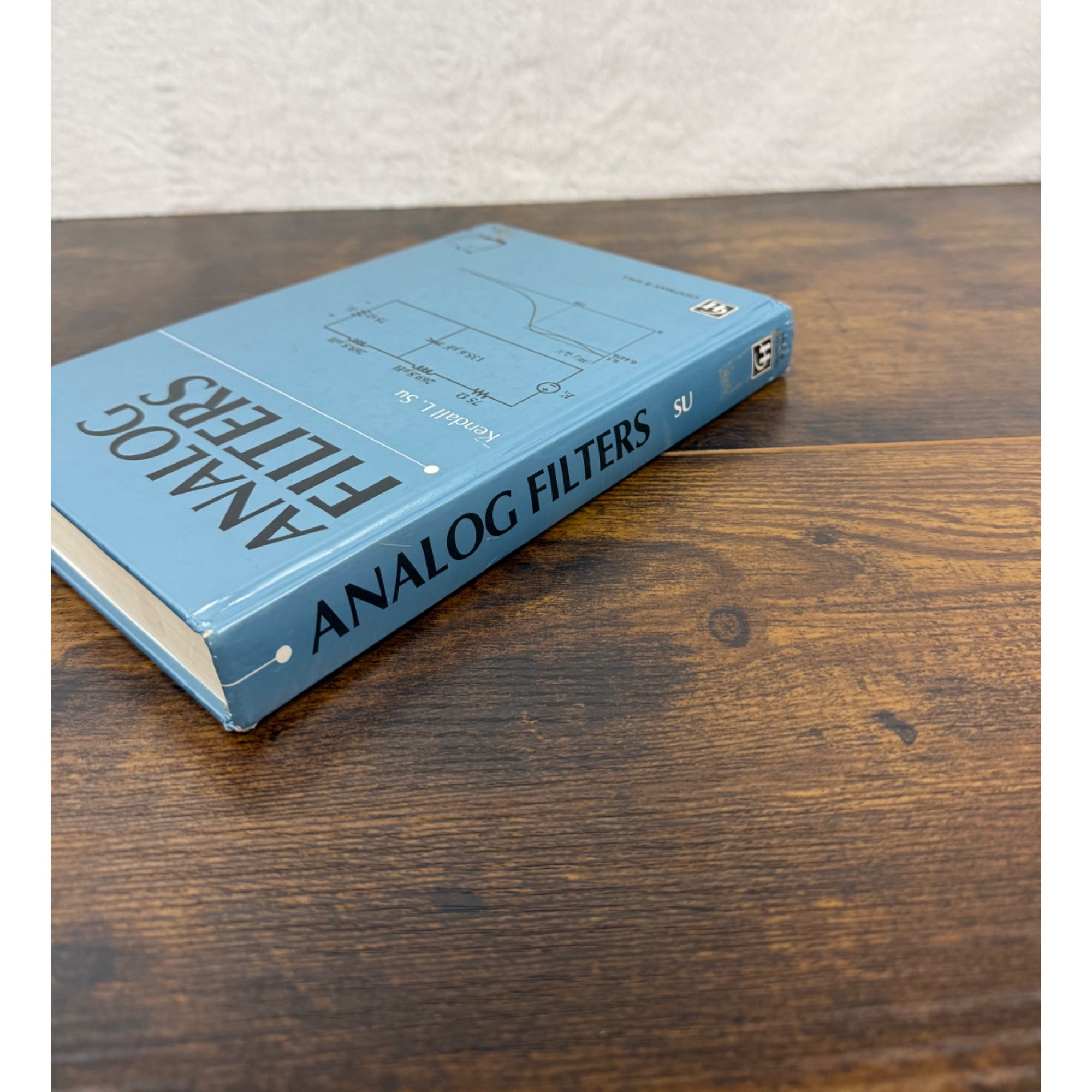Analog Filters By Kendall L. Su Hardcover Chapman & Hall 1994 Edition
