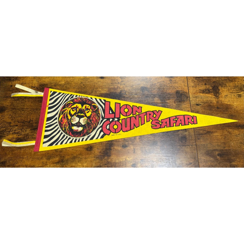 Vintage Lion Country Safari pennant Made in USA