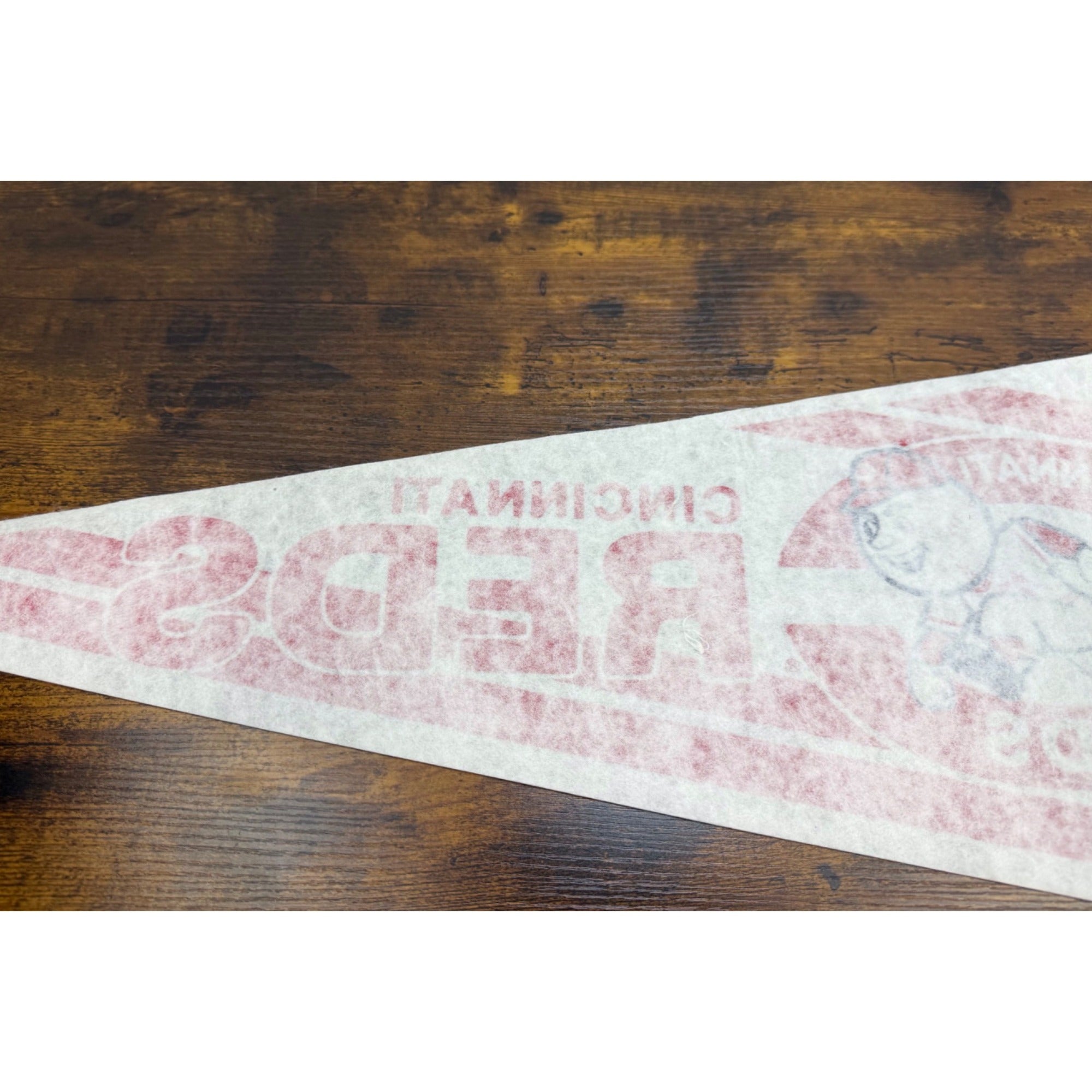 Cincinnati Reds Vintage Felt Pennant MLB Baseball Memorabilia 30 inches
