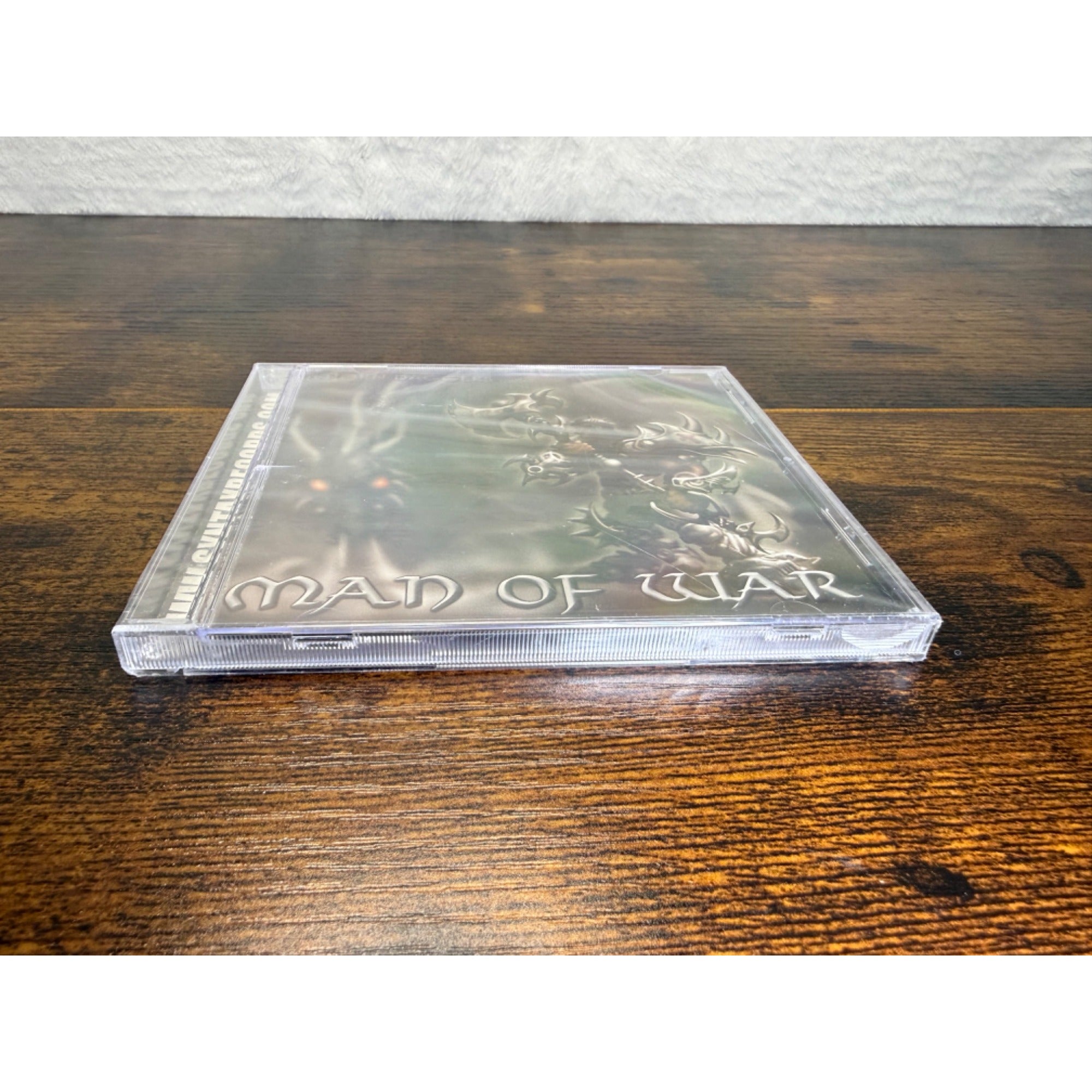 Man Of War CD 10 Horn Daggers Syntax Records 2001 Used