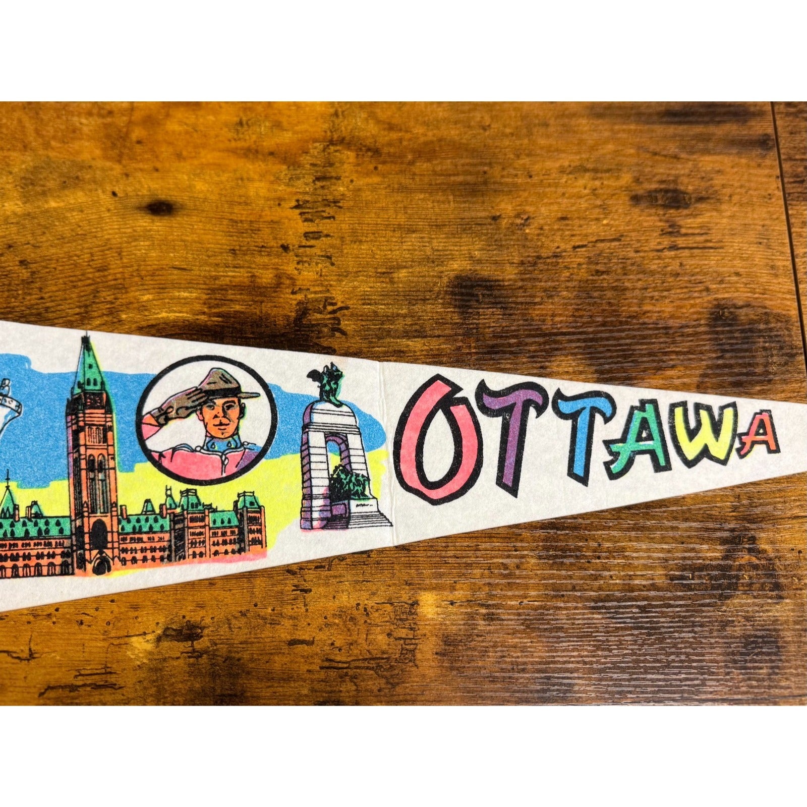 Vintage Ottawa, Canada pennant