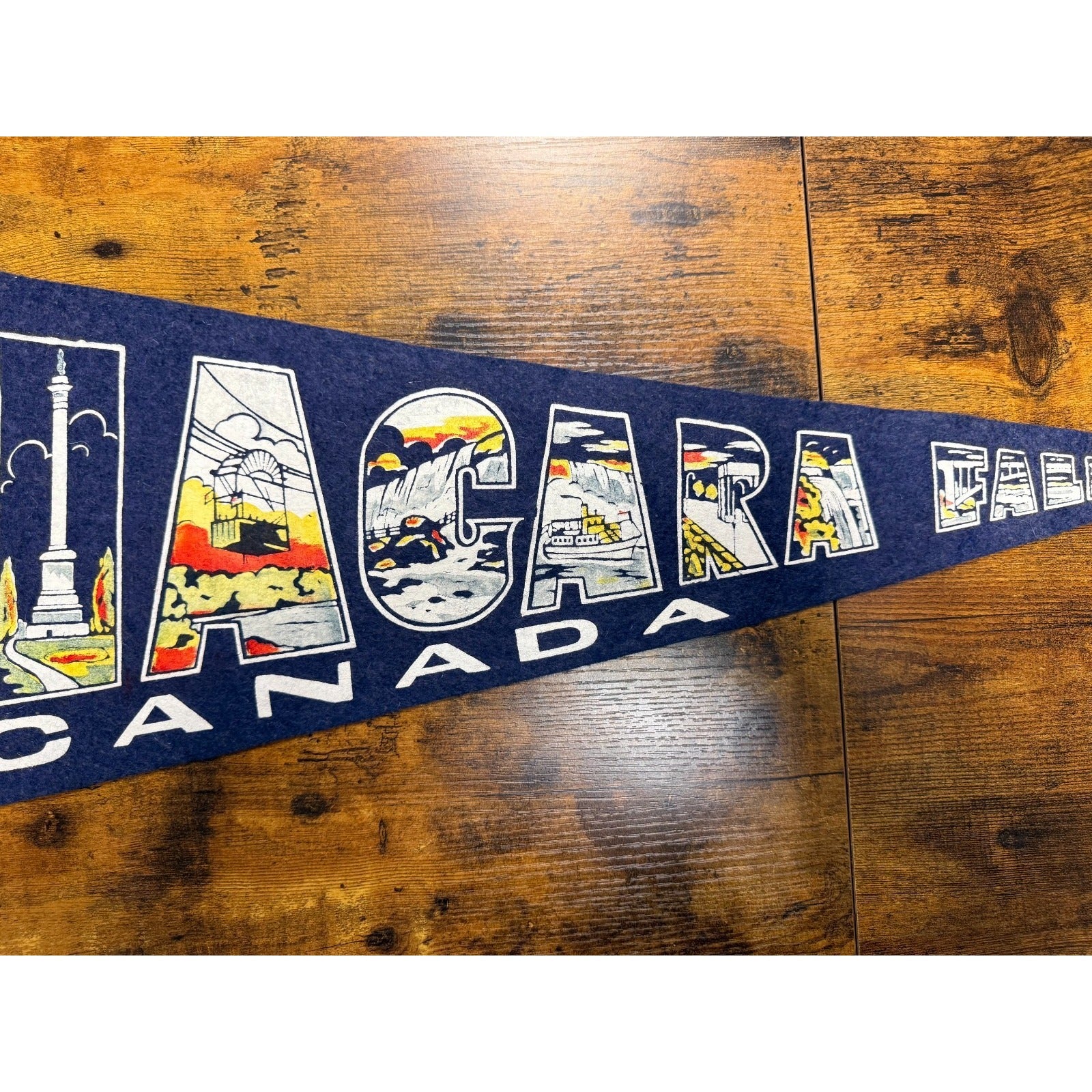 Vintage Niagara Falls Canada pennant