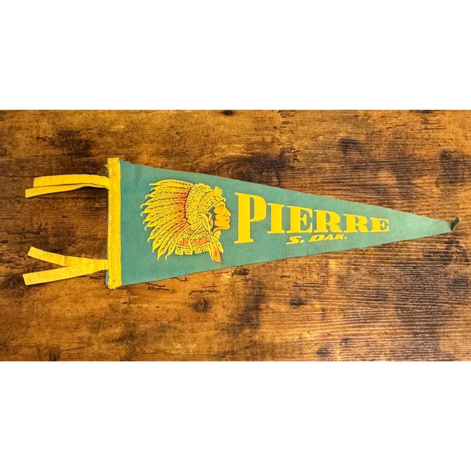 Vintage Pierre, S. Dak. pennant