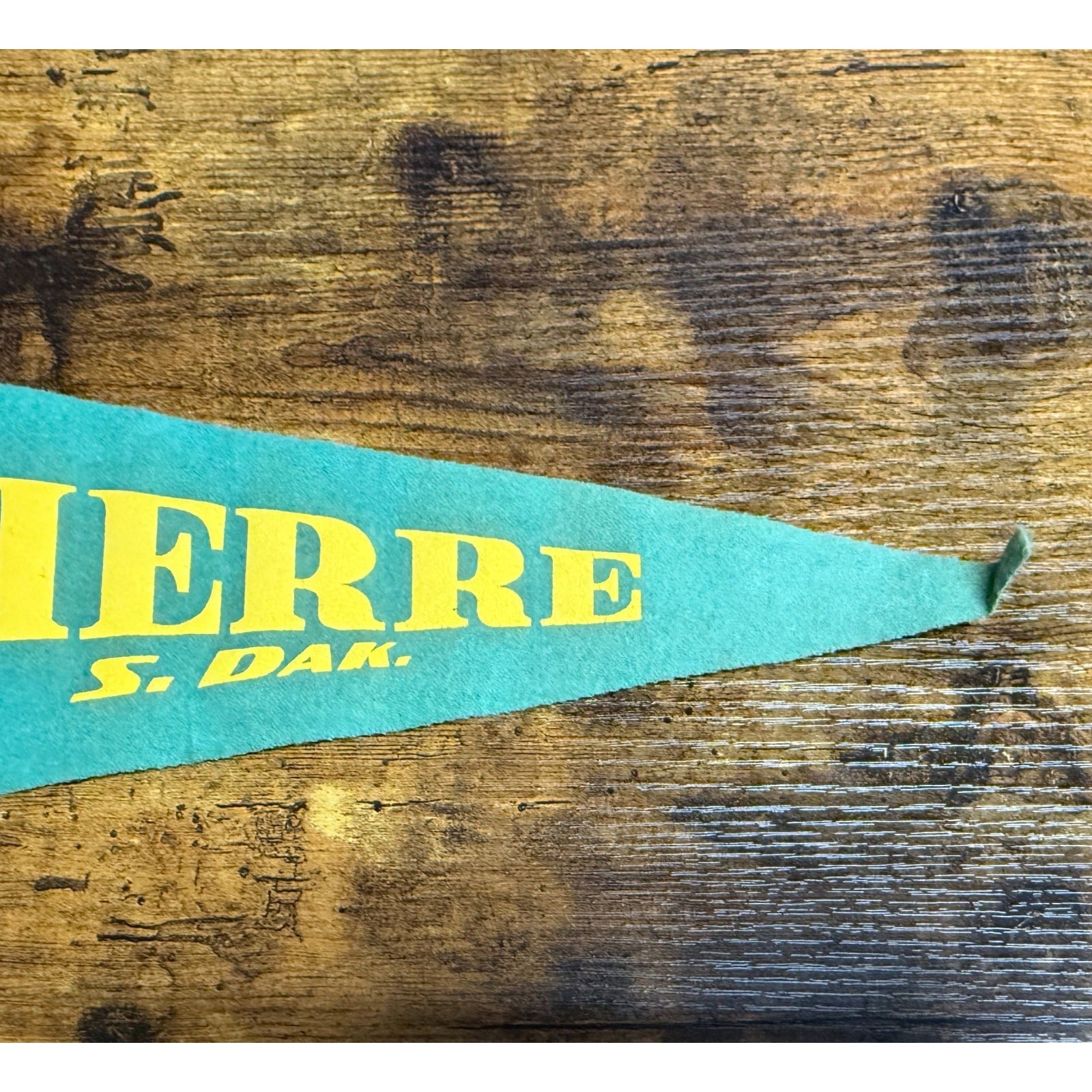 Vintage Pierre, S. Dak. pennant