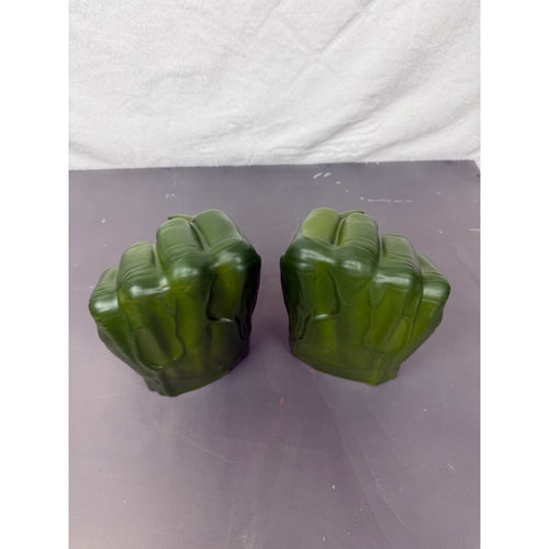 Marvel Hulk Smash Hands Green Foam Gloves 2011 Hasbro Toy Roleplay Collectors Item