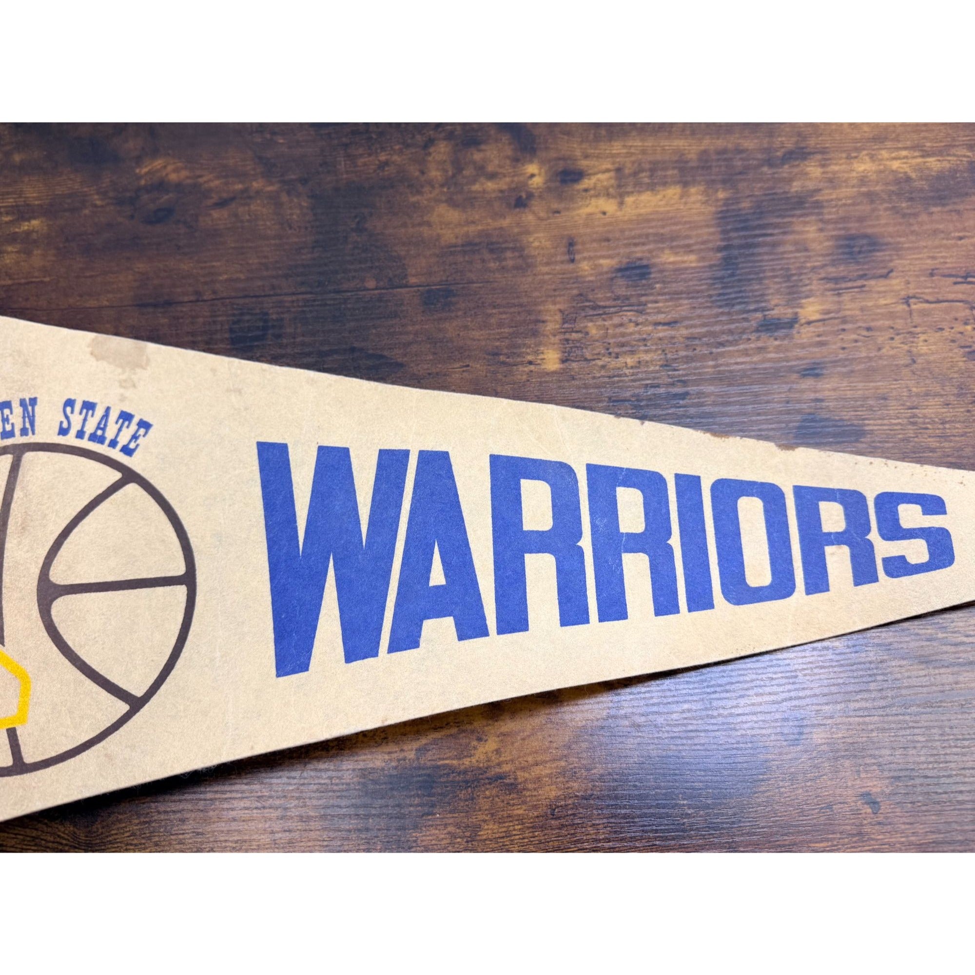 Golden State Warriors Vintage Felt Pennant With California & Basketball Logo