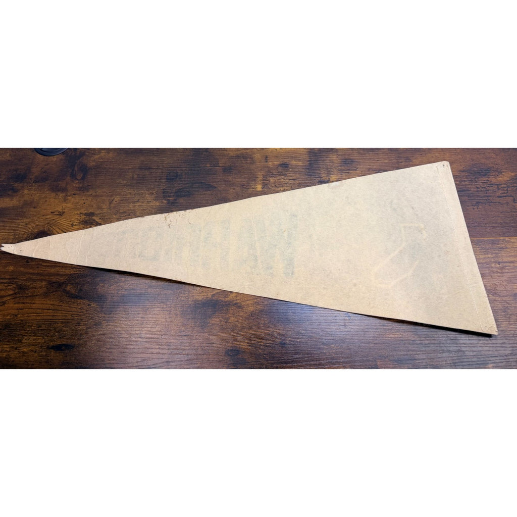 Golden State Warriors Vintage Felt Pennant With California & Basketball Logo