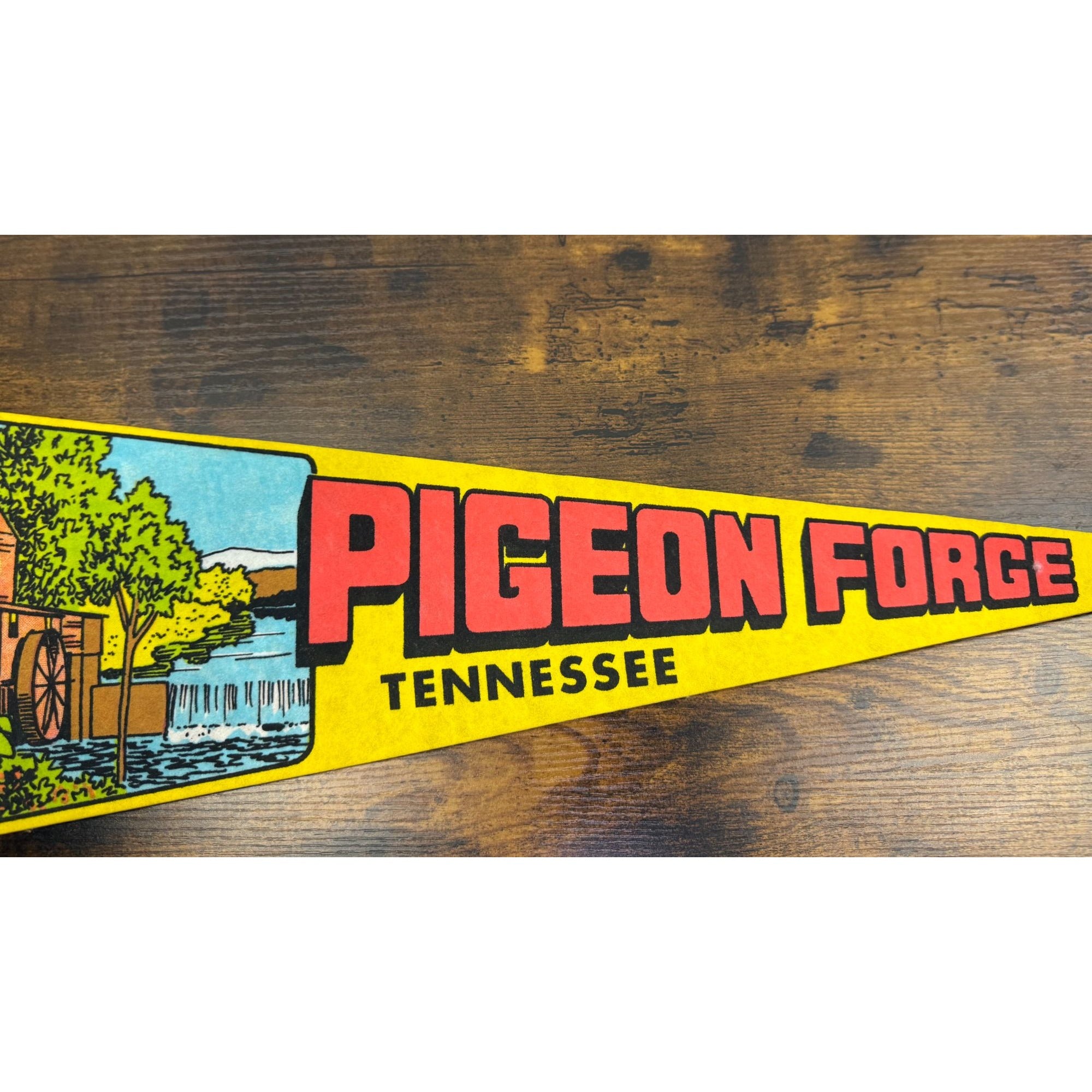 Vintage Pigeon Forge Tennessee Felt Pennant Souvenir 25 inches