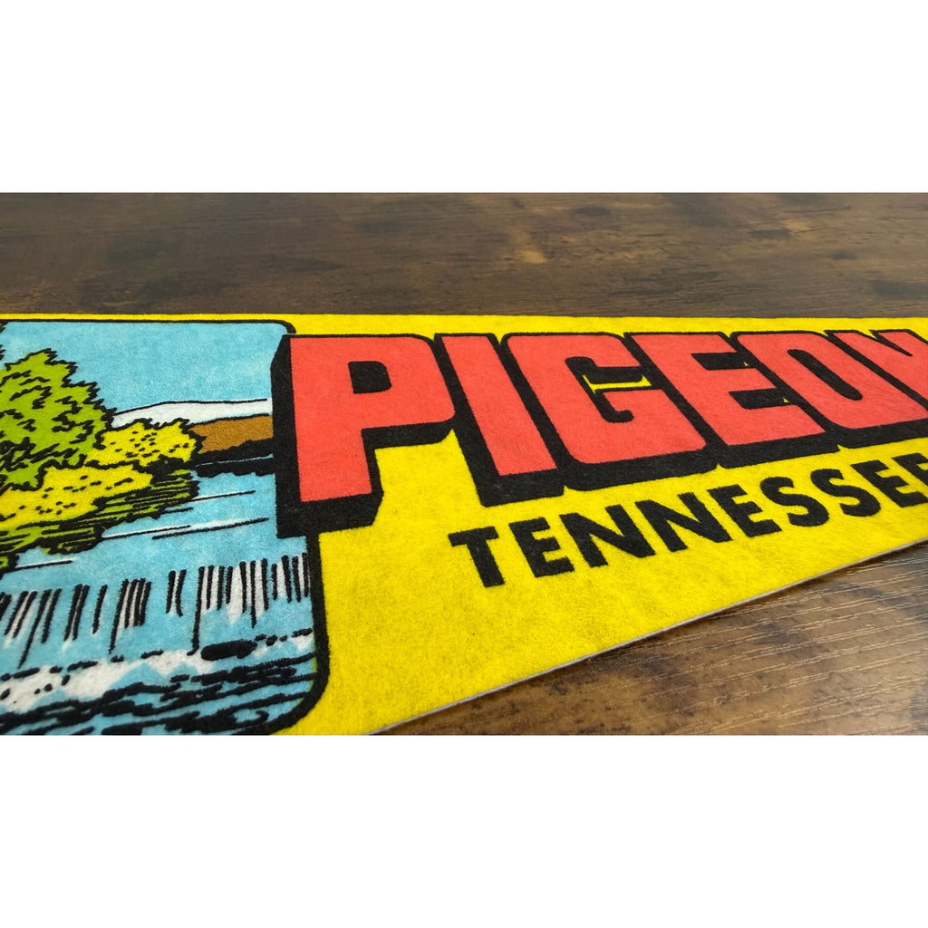Vintage Pigeon Forge Tennessee Felt Pennant Souvenir 25 inches