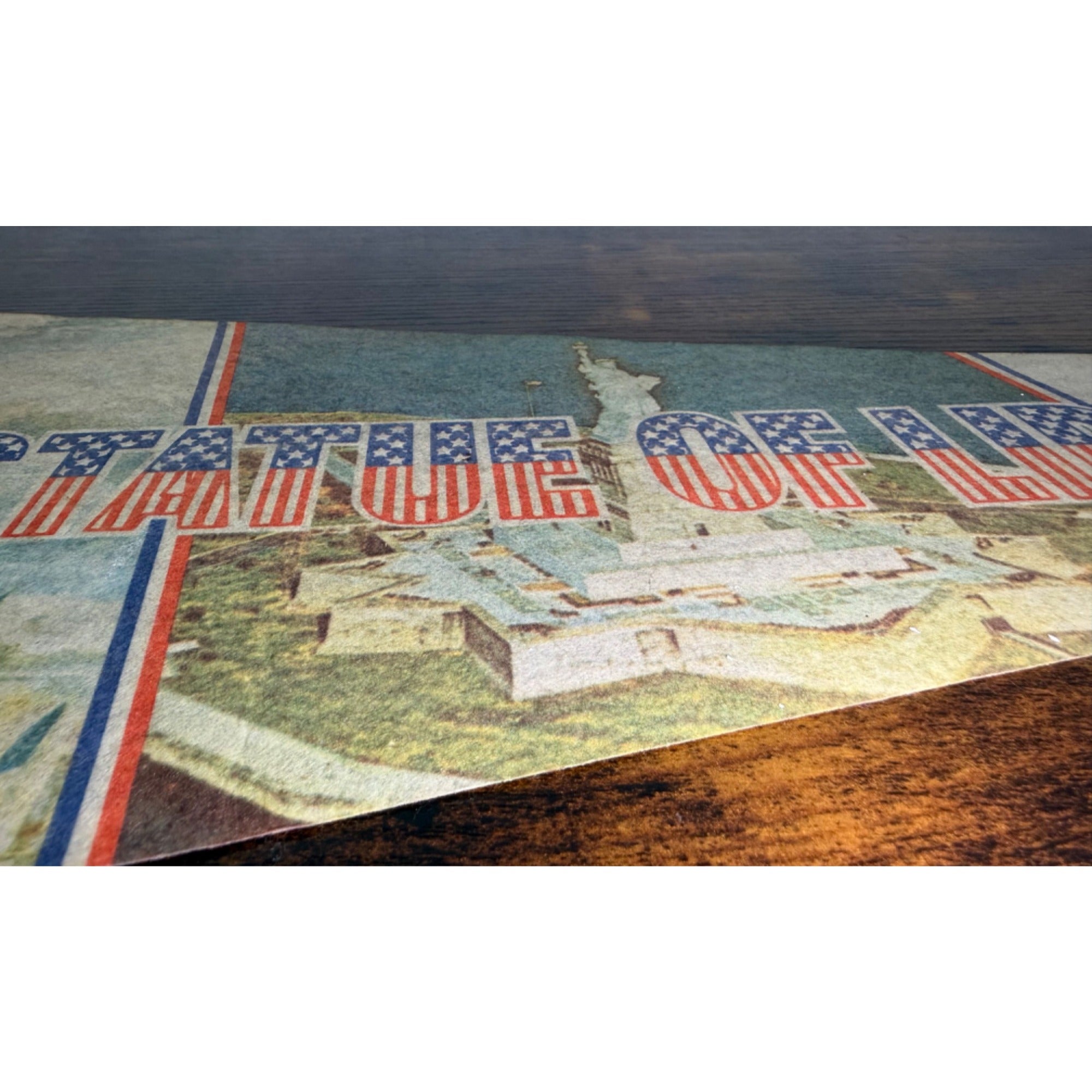 Vintage Statue Of Liberty Pennant Flag With Illustrations & Patriotic Colors