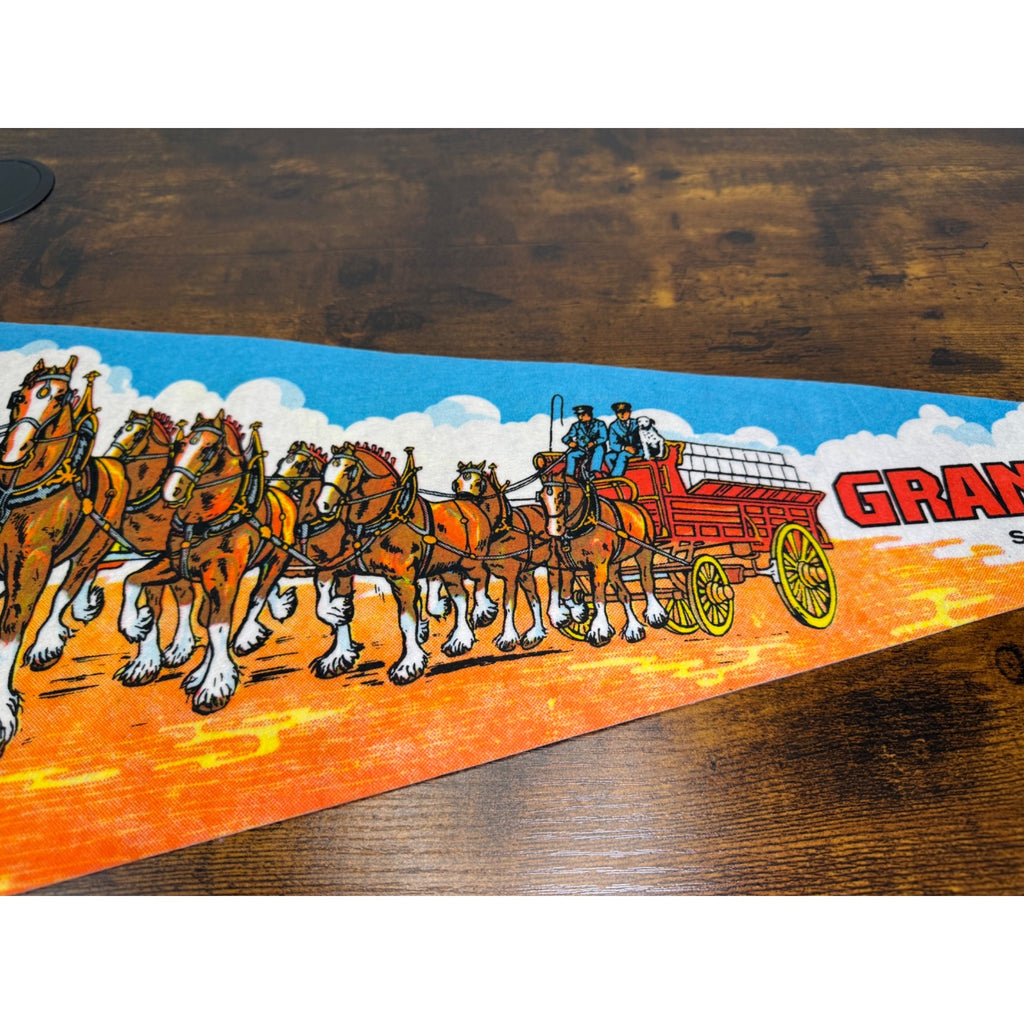 Vintage Grants Farm St. Louis Missouri Souvenir Felt Pennant With Clydesdales