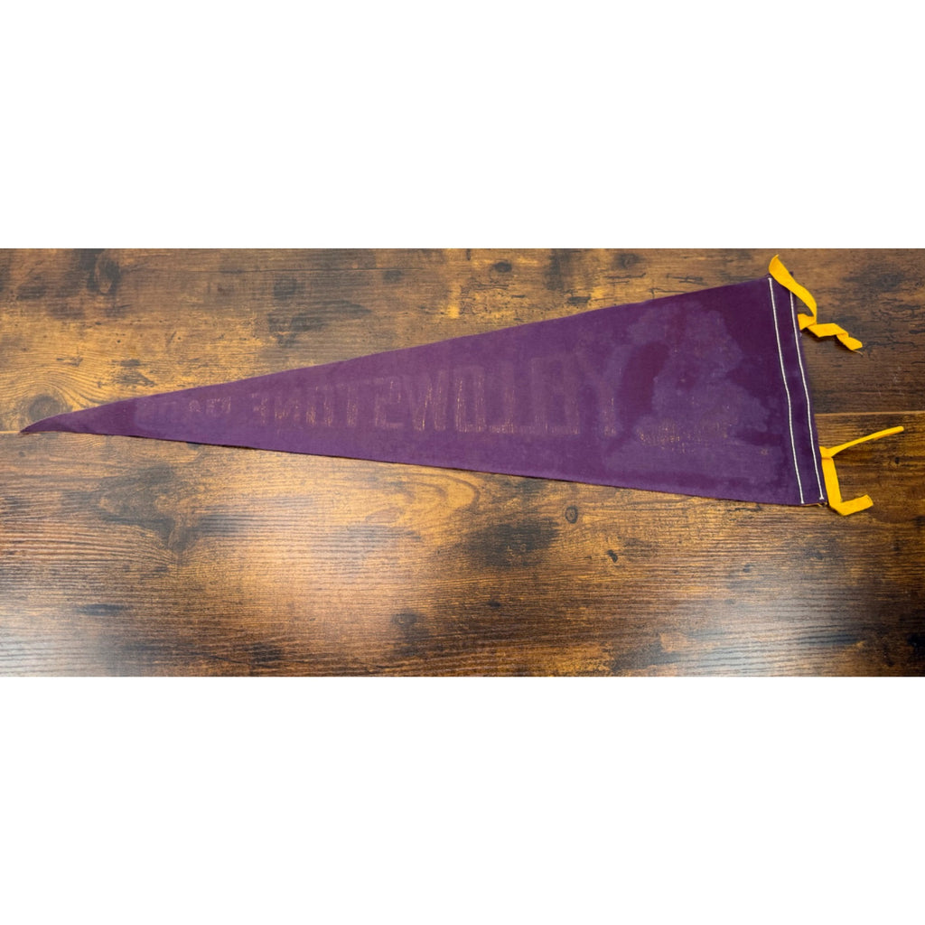 Vintage Yellowstone Park Pennant With Old Faithful Design Collectible