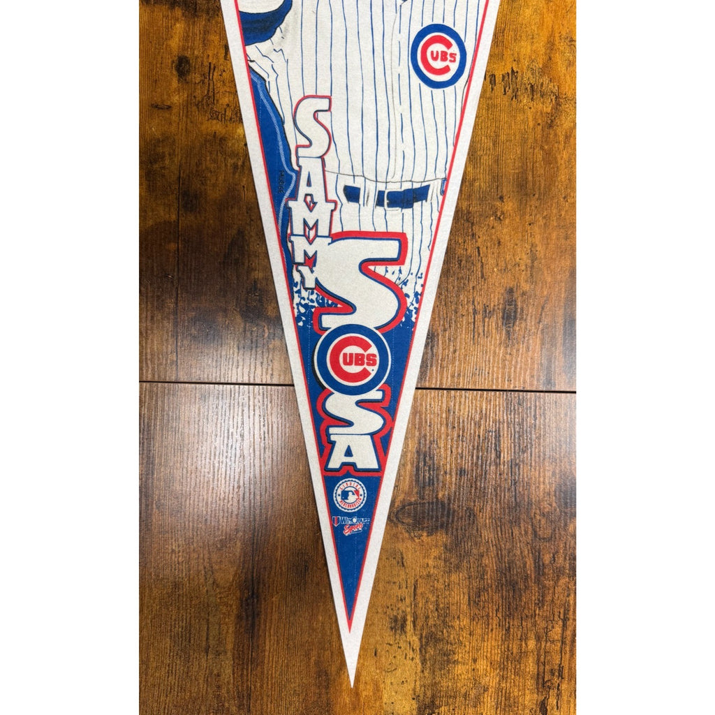 Vintage 1998 Chicago Cubs NL MVP Sammy Sosa pennant
