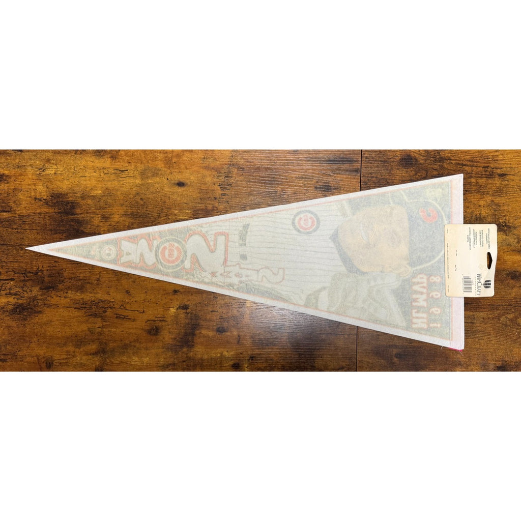 Vintage 1998 Chicago Cubs NL MVP Sammy Sosa pennant