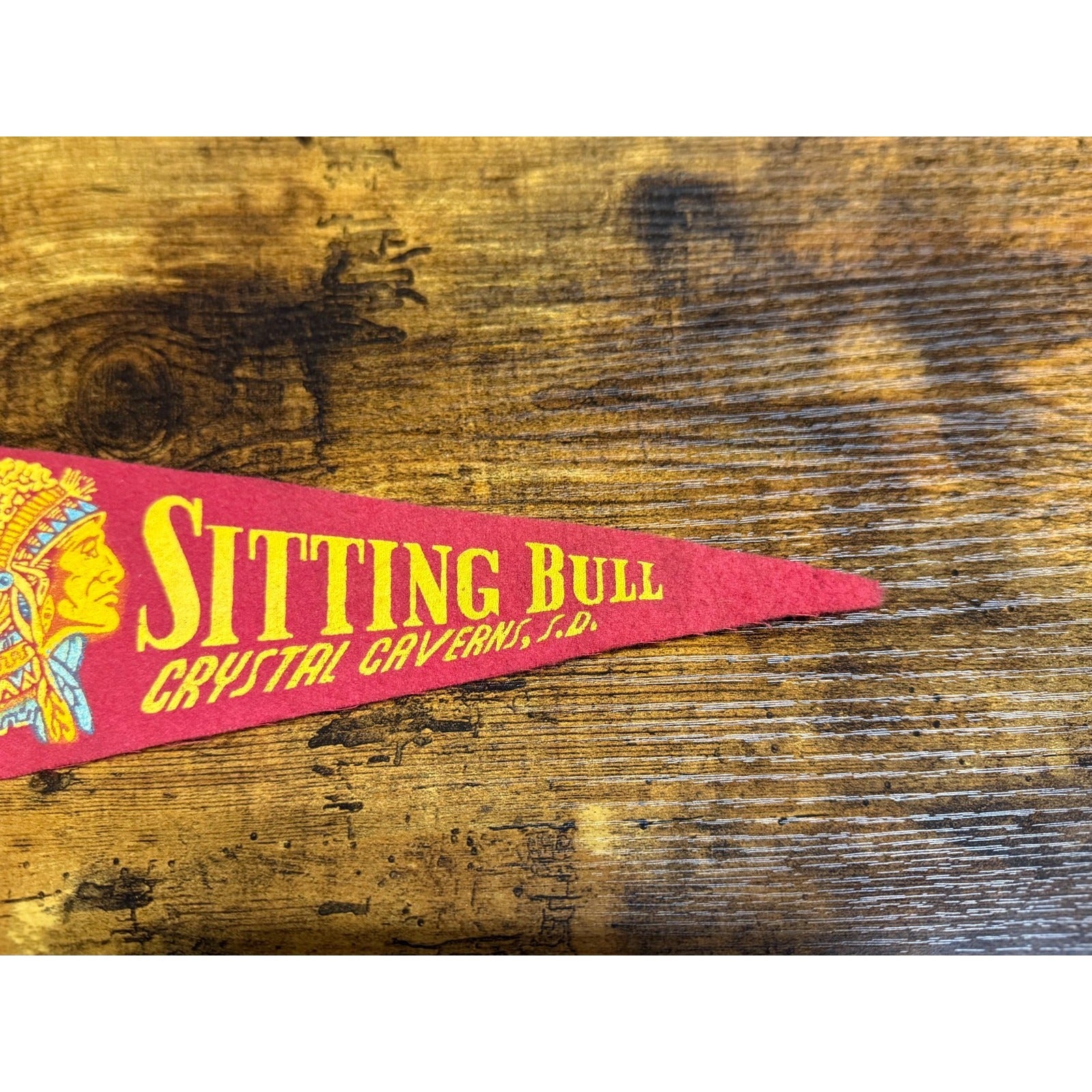 Vintage Sitting Bull Crystal Caverns, S.D. pennant
