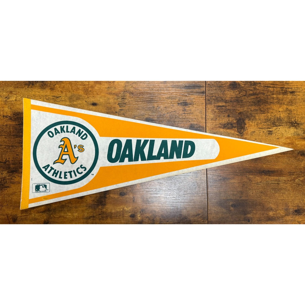 Vintage MLB Oakland A's pennant