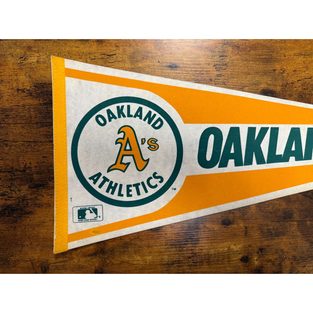 Vintage MLB Oakland A's pennant