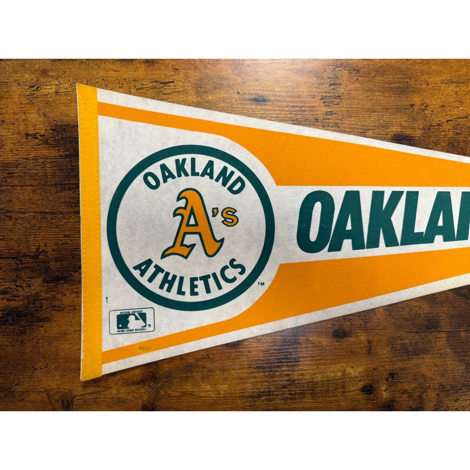 Vintage MLB Oakland A's pennant