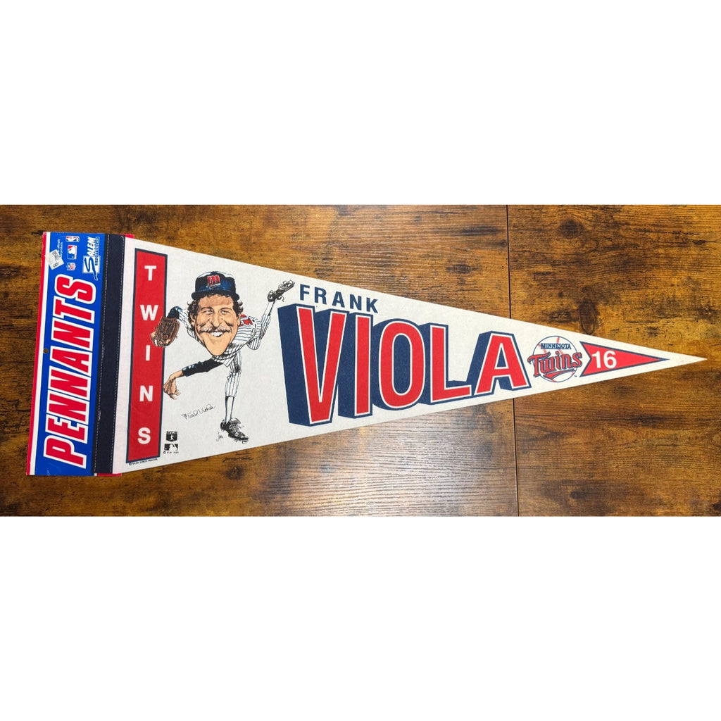 Vintage MLB 1989 Minnesota Twins #16 Frank Viola pennant