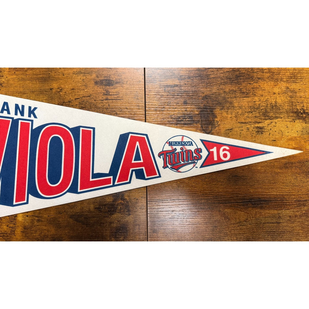 Vintage MLB 1989 Minnesota Twins #16 Frank Viola pennant
