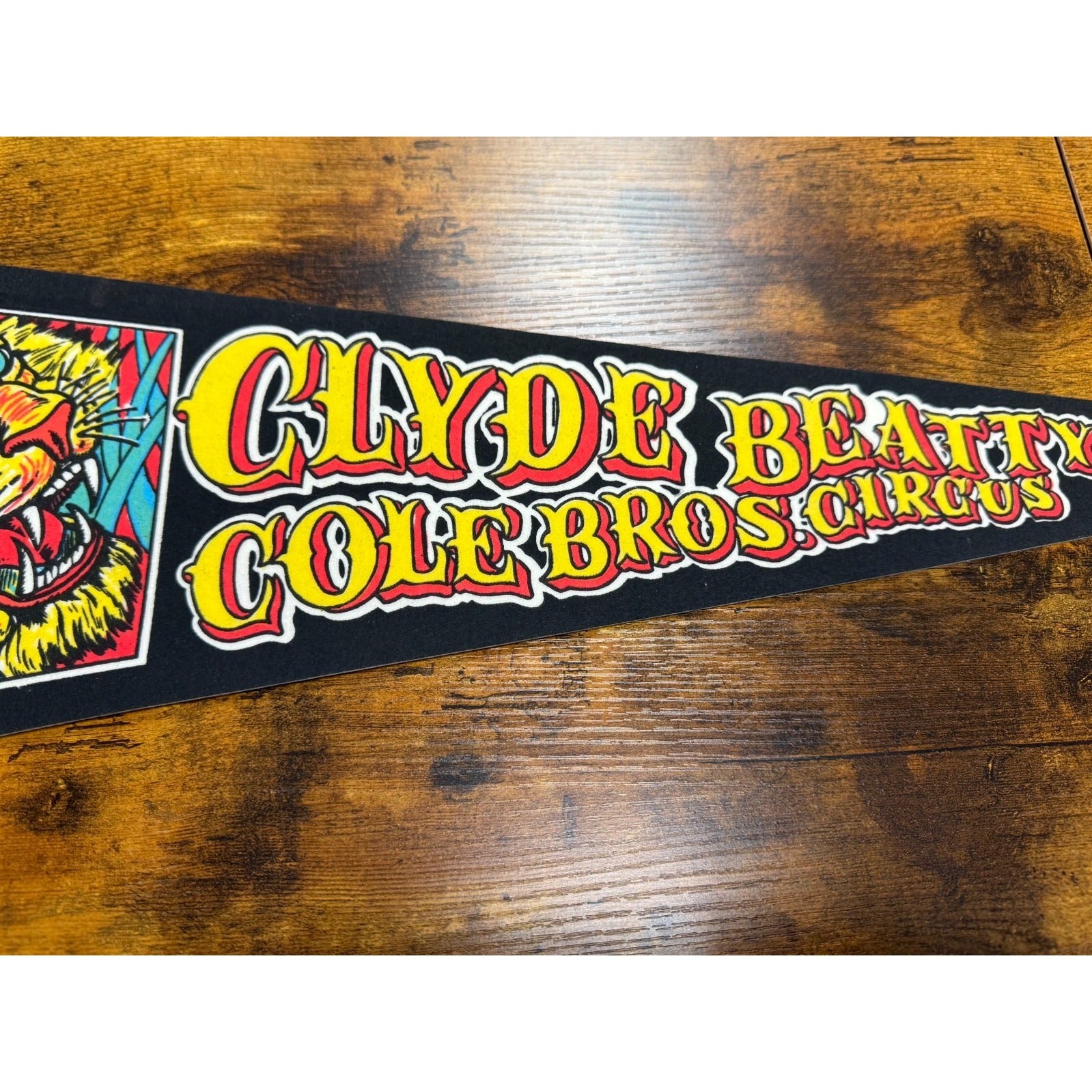 Vintage Clyde Beatty Cole Bros. Circus pennant