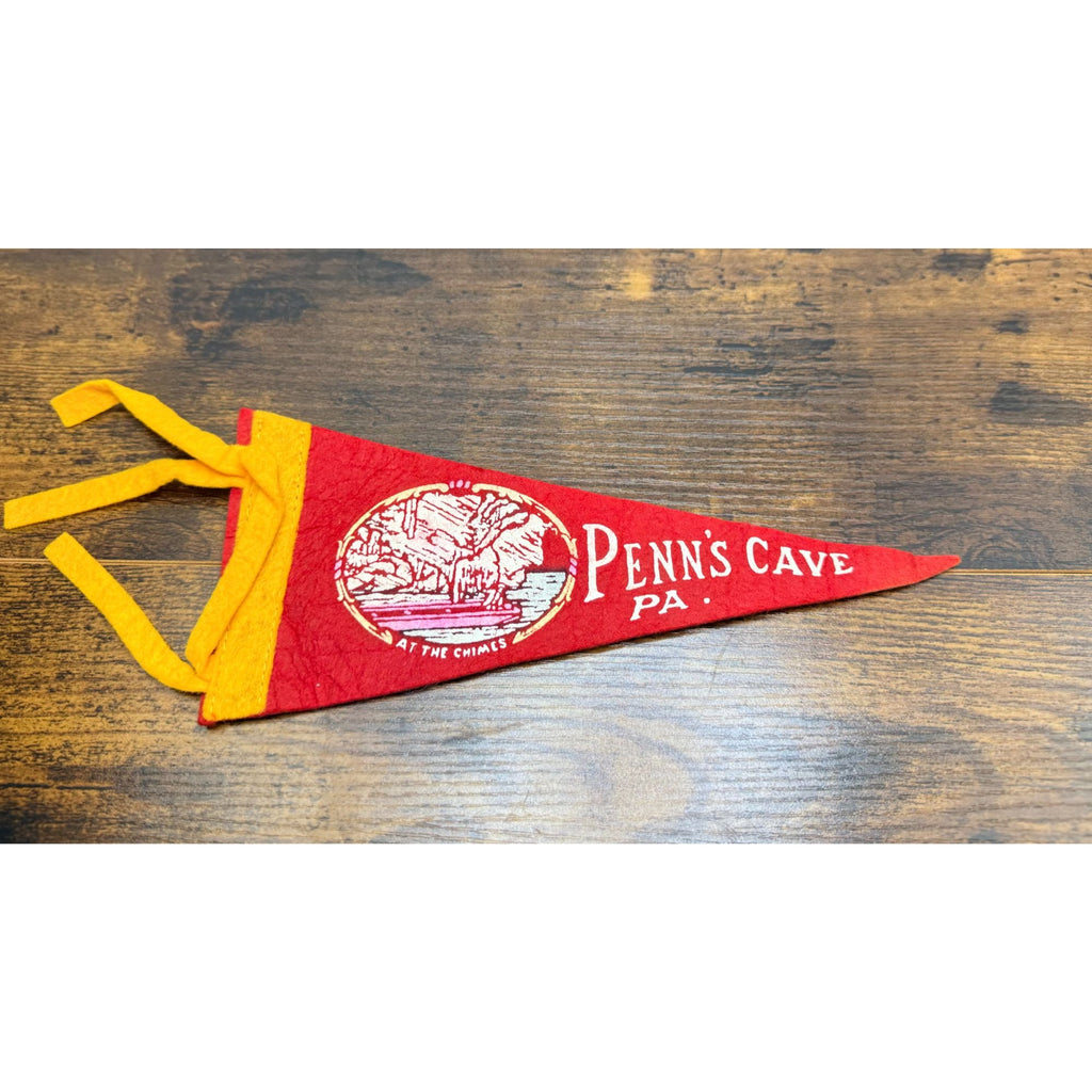 Vintage Penn's Cave PA Felt Pennant Collectible Souvenir Memorabilia 9 inches