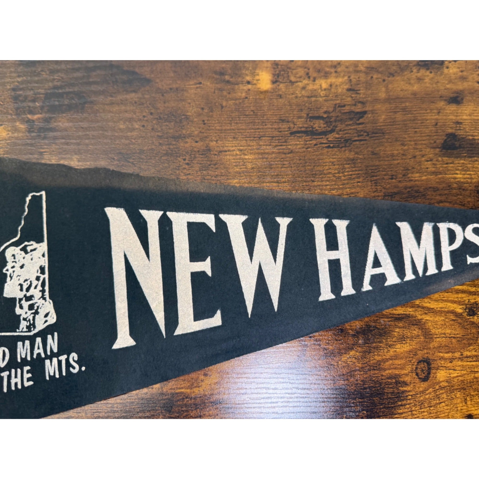 Vintage New Hampshire Pennant With Old Man Of The Mountain Graphic