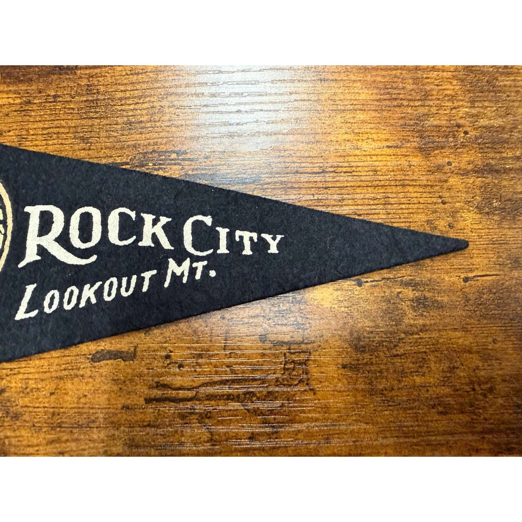 Vintage Rock City, Lookout Mt. mini pennant