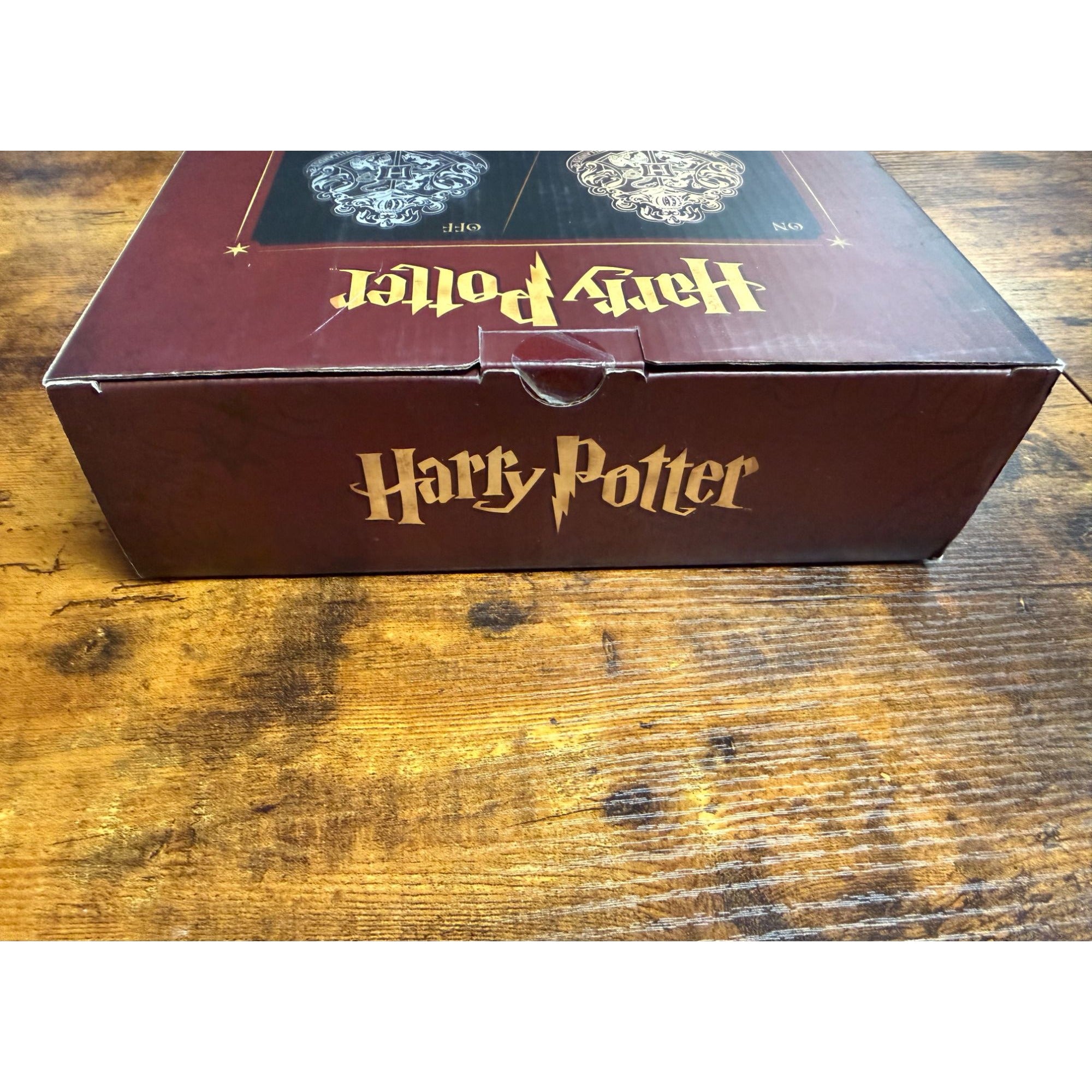 Harry Potter Hogwarts Crest LED Light Gift Decor Battery/Micro USB