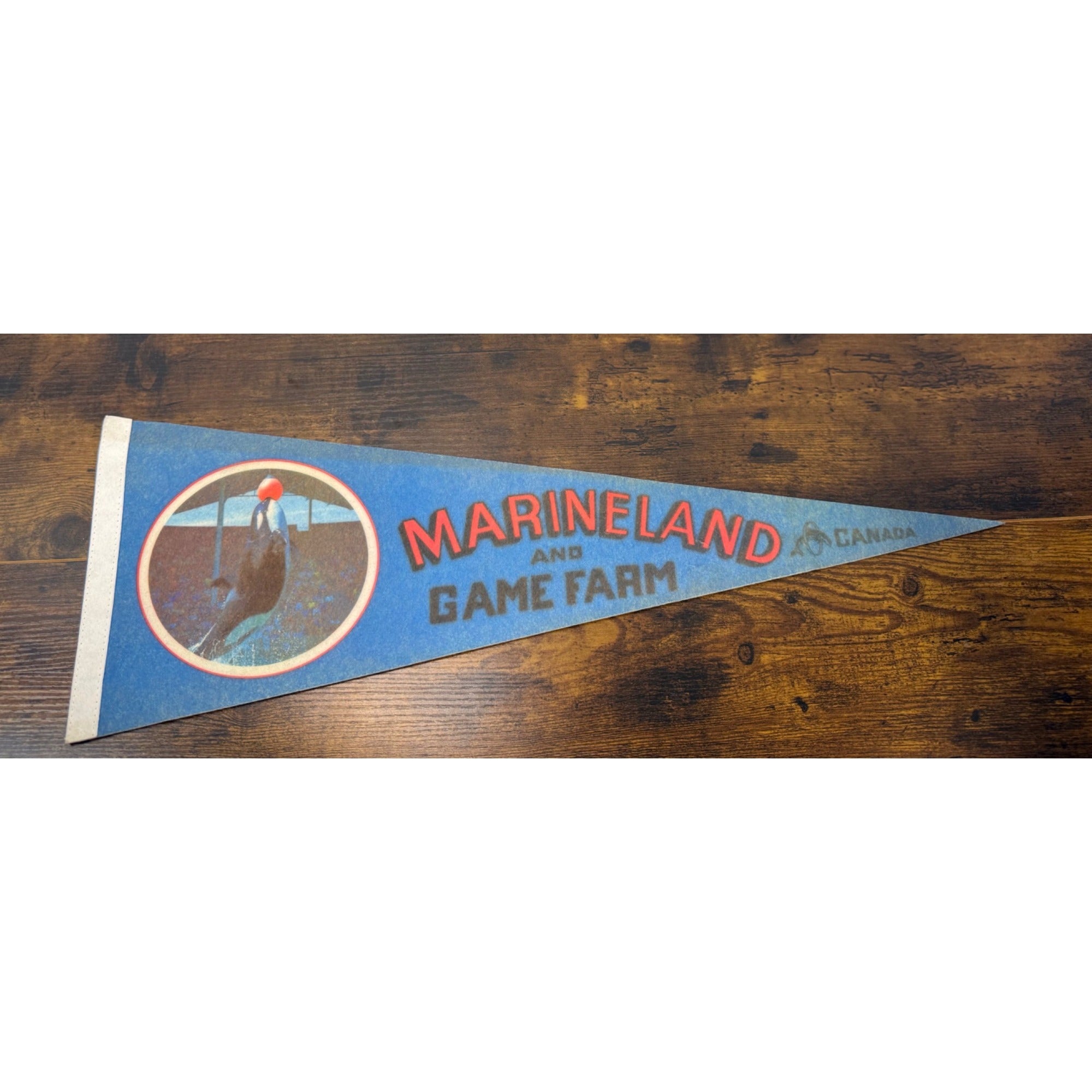 Vintage Marineland & Game Farm Pennant Canada Souvenir Dolphin Graphic