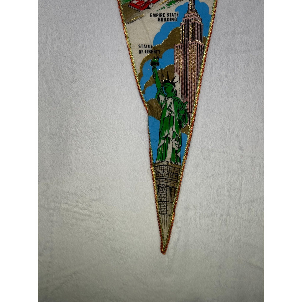 Vintage New York State pennant Made in Japan
