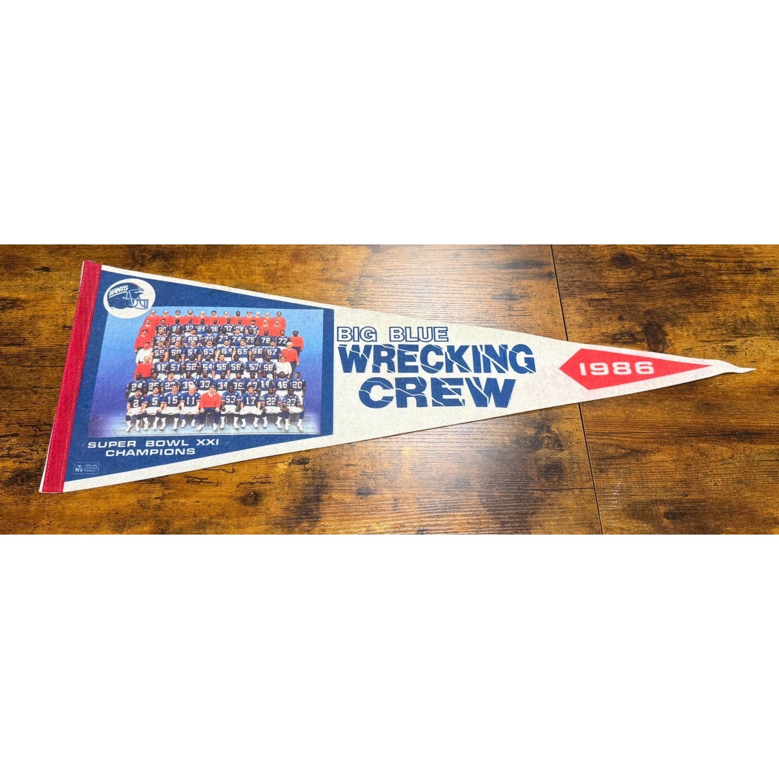 Vintage 1986 Big Blue Wrecking Crew New York Giants Super Bowl Champions pennant