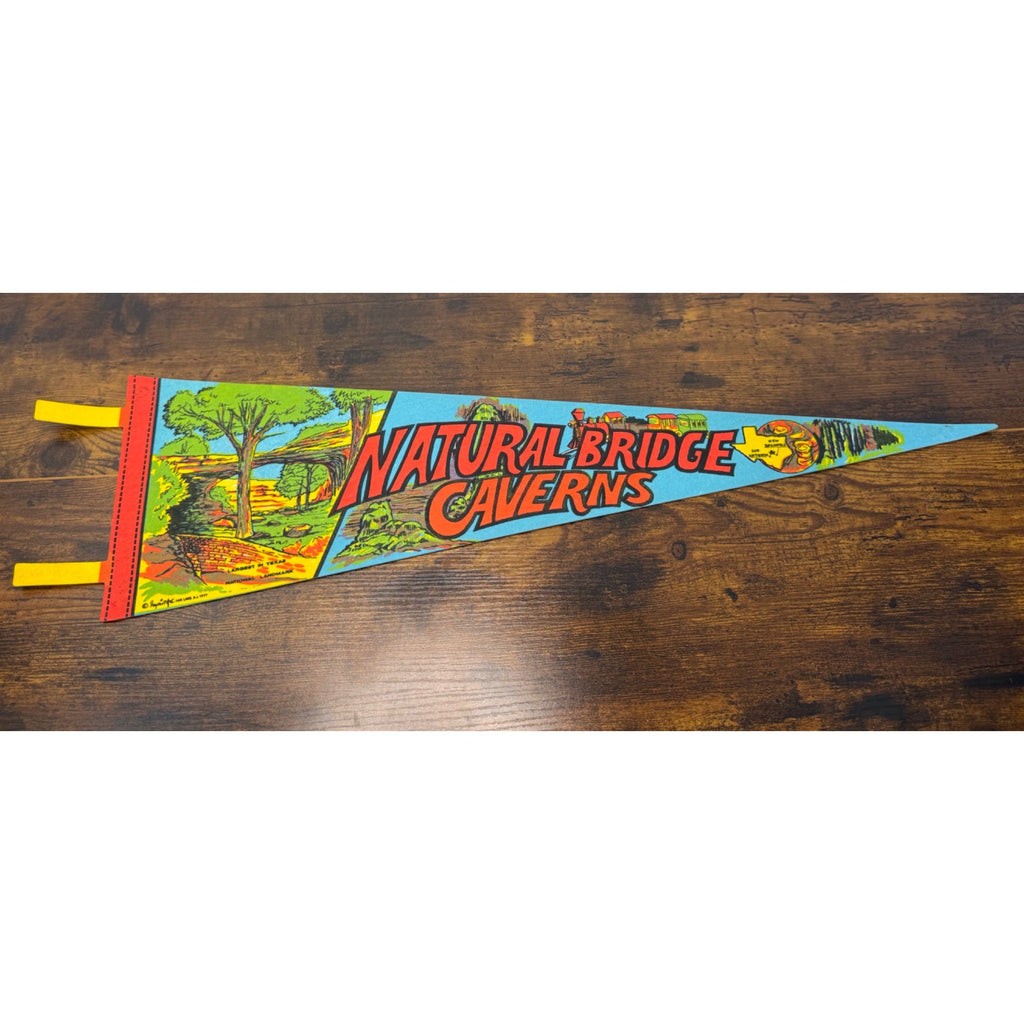 Natural Bridge Caverns Vintage 1977 Felt Pennant National Landmark 25 inches