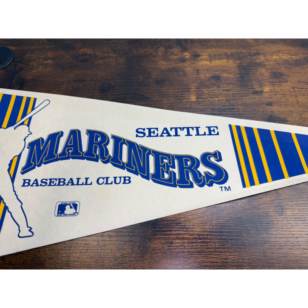 Seattle Mariners Vintage MLB Pennant Baseball Club Official Licensed 30 inches