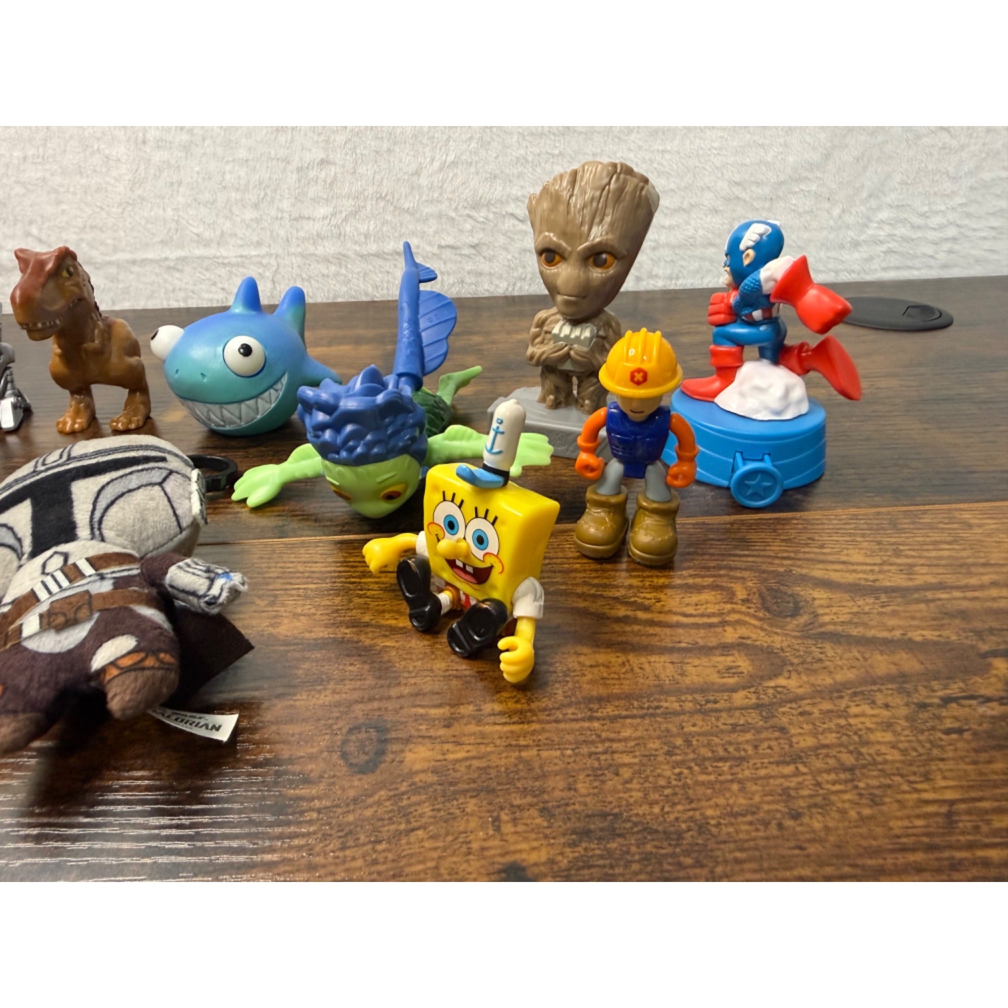 Mixed Lot Of Collectible Action Figures & Toys Jurassic World SpongeBob & More
