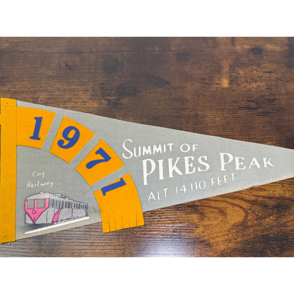 Vintage 1971 Pikes Peak Summit Felt Pennant Cog Railway Gray & Orange 14110 Ft
