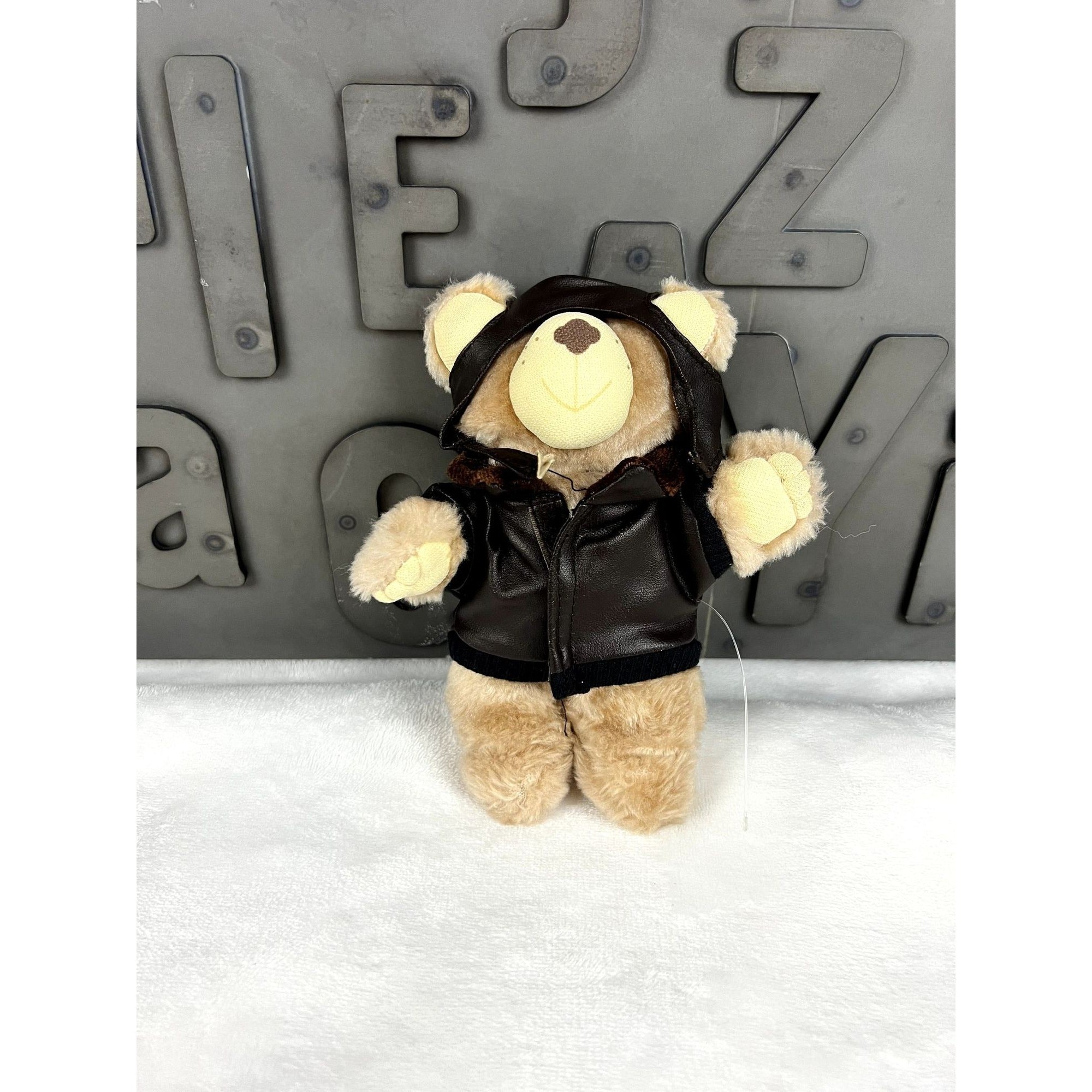 Vintage 1988 Furskins aviator bear plush