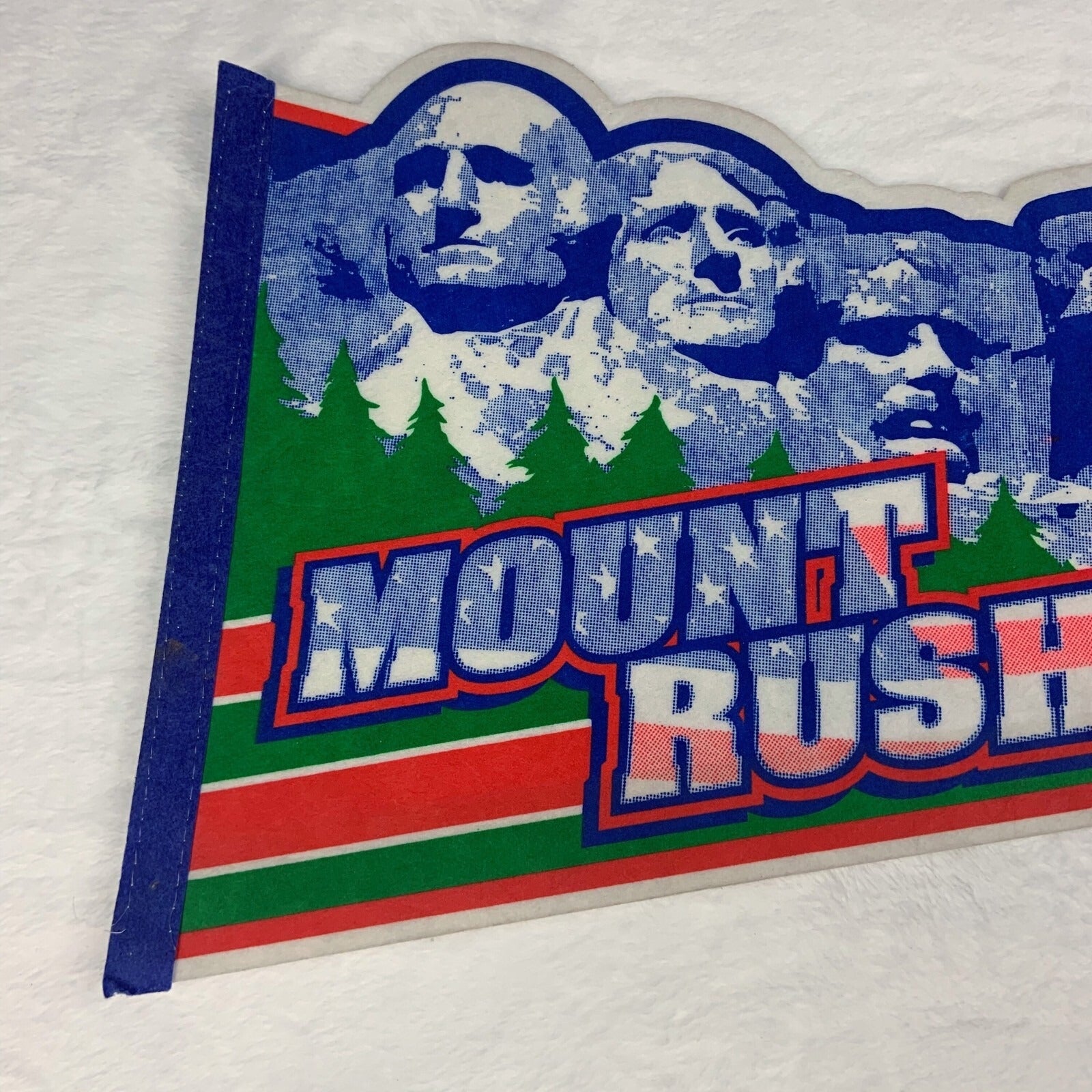 Vintage Mount Rushmore pennant