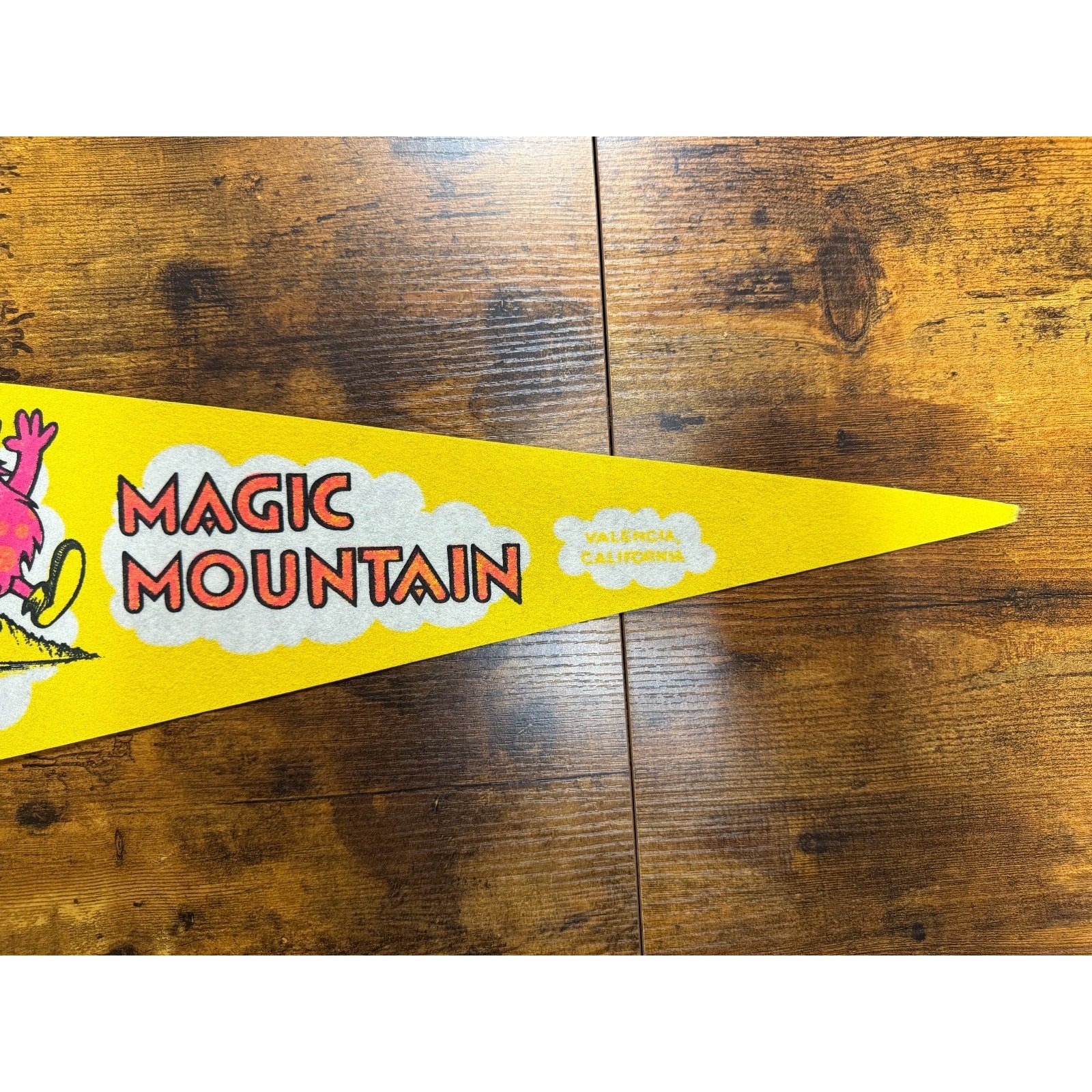 Vintage Magic Mountain Valencia, California pennant