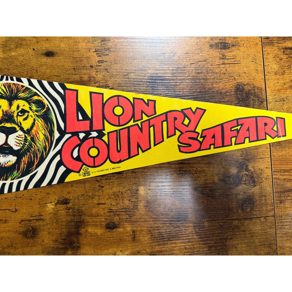 Vintage Lion Country Safari California pennant
