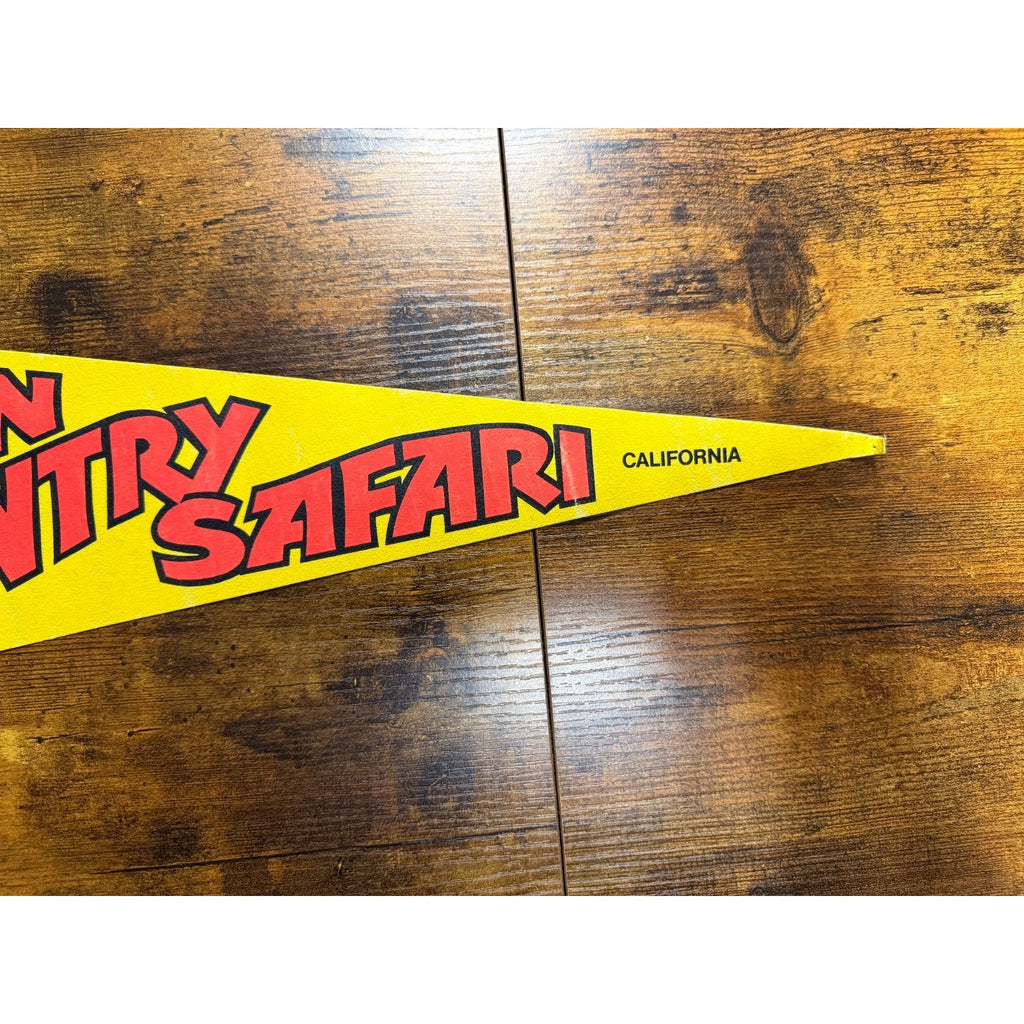 Vintage Lion Country Safari California pennant
