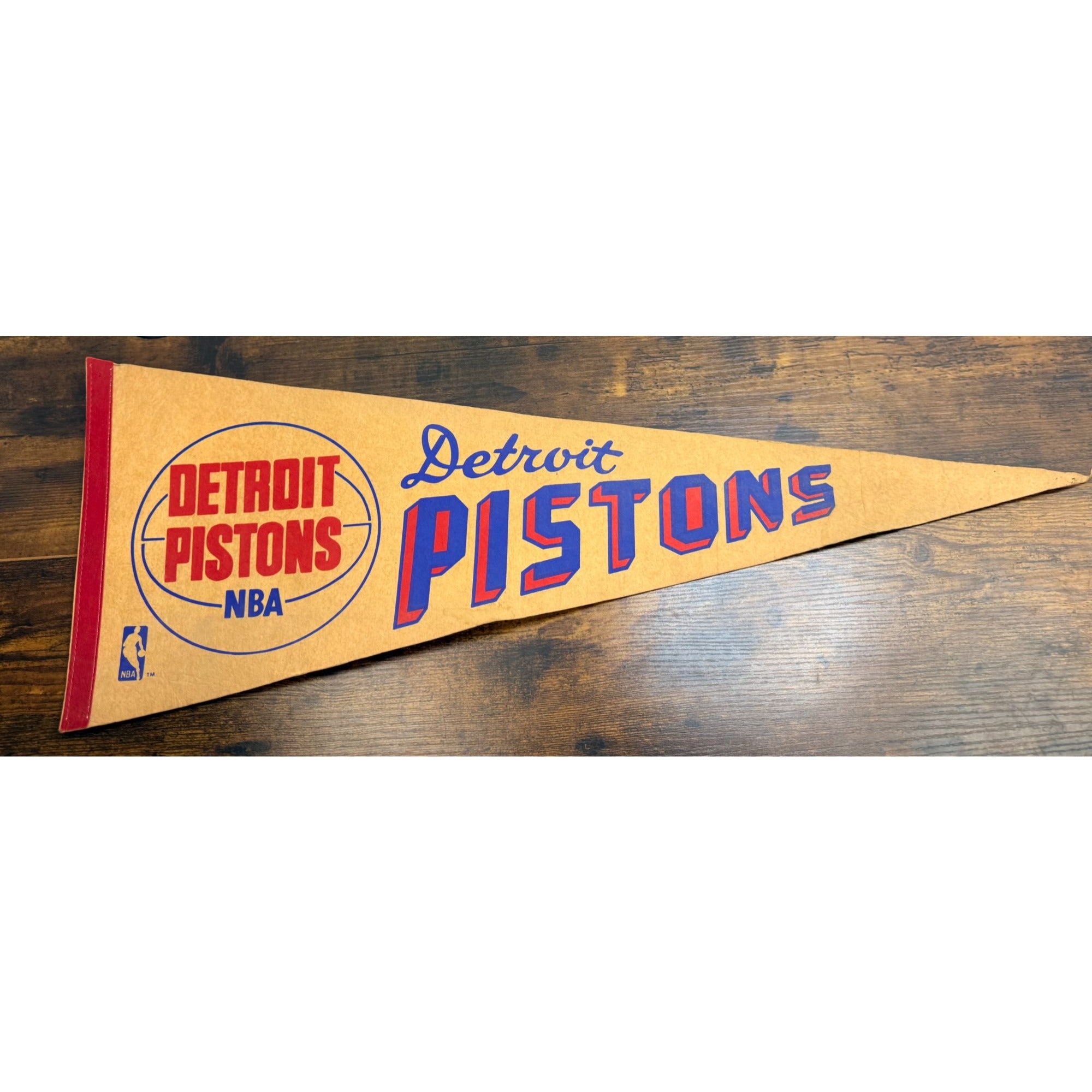 Vintage Detroit Pistons NBA Vintage Felt Pennant aged