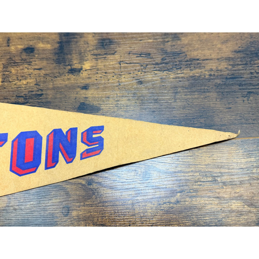 Vintage Detroit Pistons NBA Vintage Felt Pennant aged