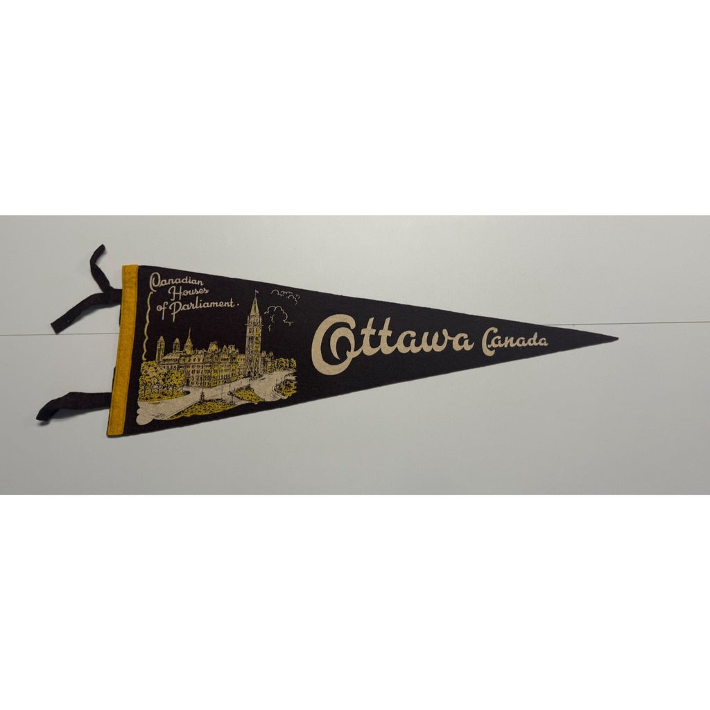 Vtg 1930-40’s Felt Pennant Canadian House of Parliament Ottawa