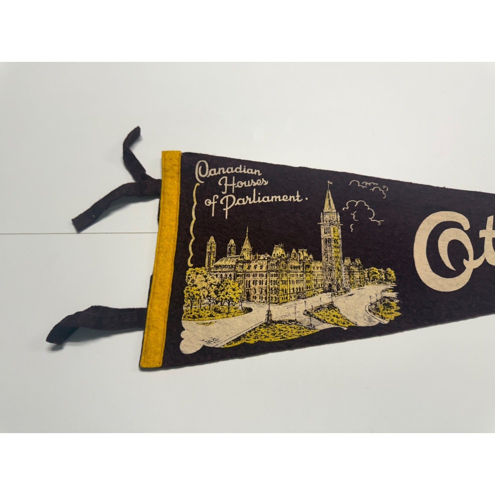 Vtg 1930-40’s Felt Pennant Canadian House of Parliament Ottawa